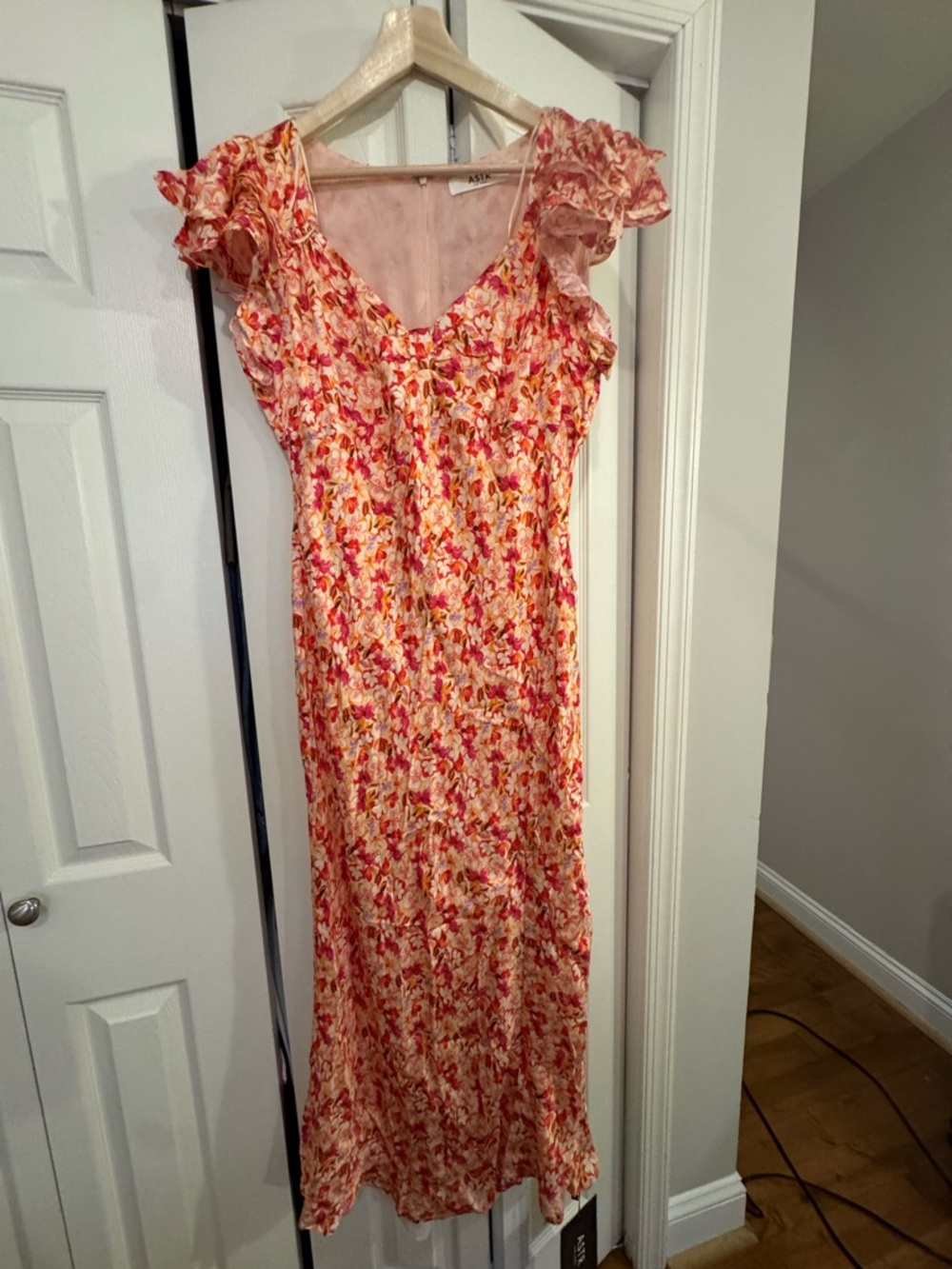 ASTR The Label Maisy Floral Print Flutter Sleeve Midi Dress